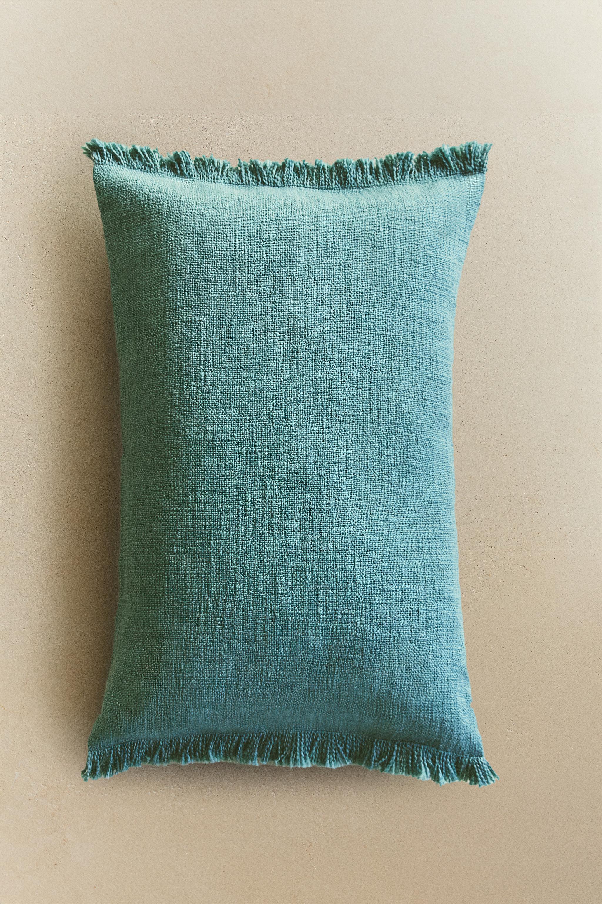 FRINGED THROW PILLOW COVER